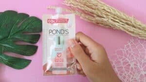 Tekstur dan Aroma Pond’s Triple Glow Serum