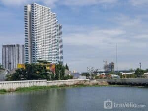 Sewa Apartemen Grand Kamala Lagoon