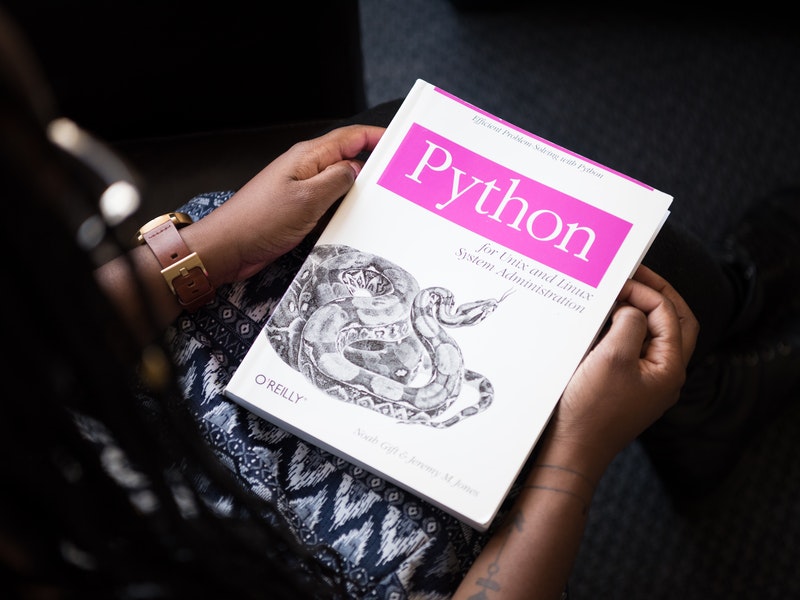 Rekomendasi Buku Pemrograman Python untuk Pemula